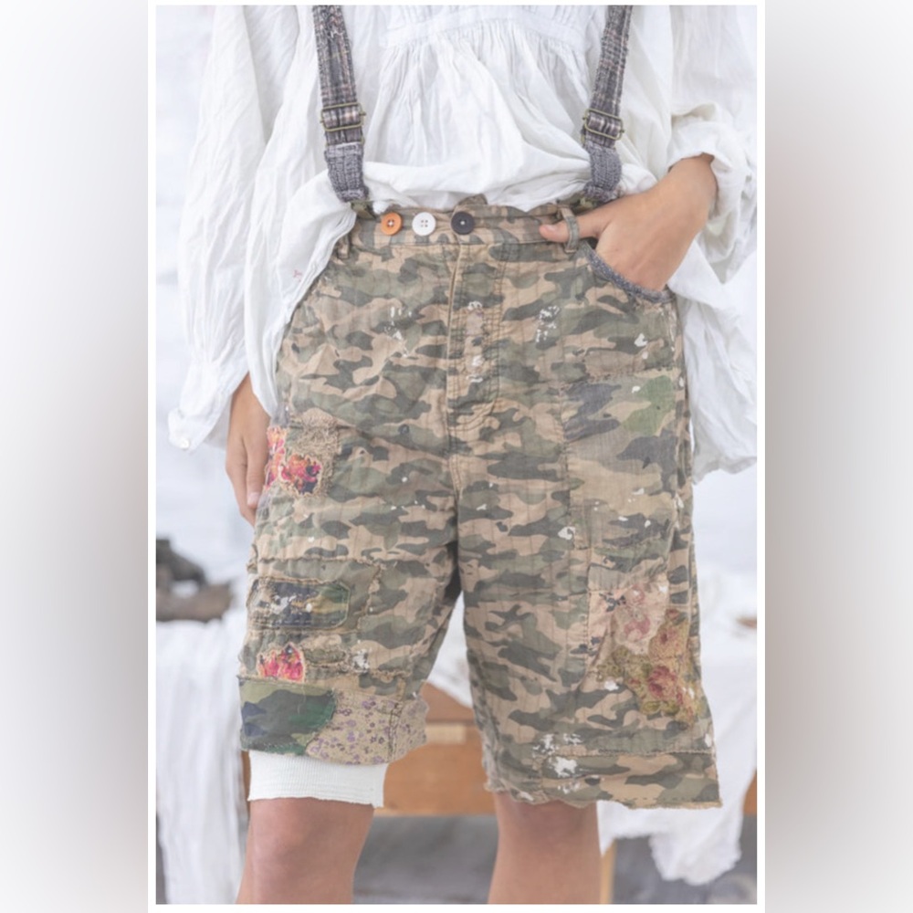 Magnolia Pearl Woodland Miner SHORTS028-Tree-Camouflage! 💚🩷🤍
